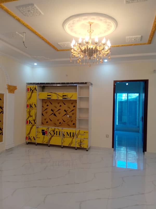 10 Marla brand new double story in Iqbal Town Lahore 26