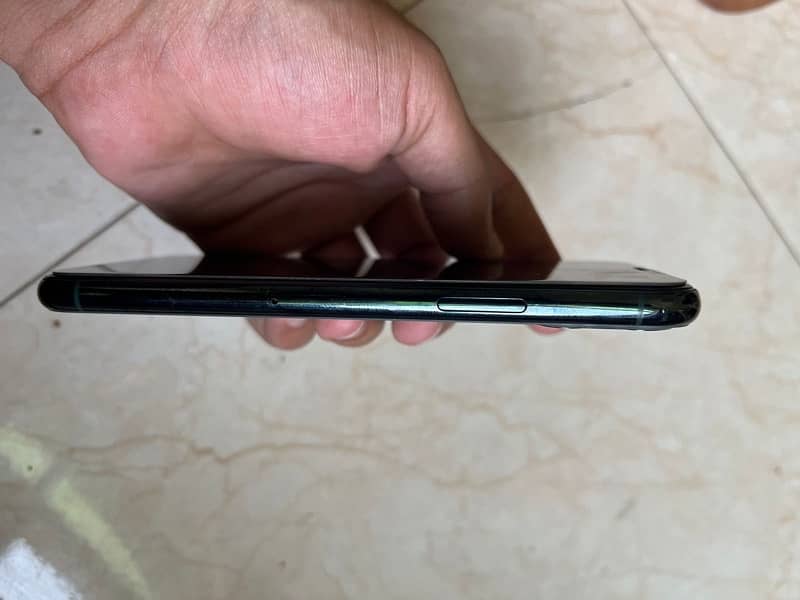 i phone 11 pro, PTA approved, 64 GB 5