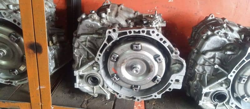 AUTO TRANSMISSION CENTRE ALL AUTO GEARS ARE AVAILABLE 100 %OK 8