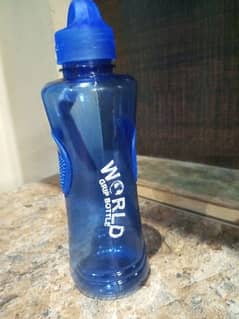 Water bottle color blue