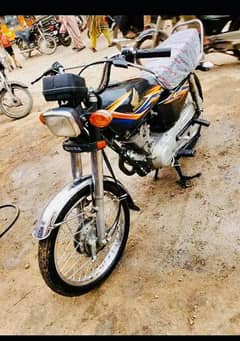 Honda 125 2028 model genuine condition all documents clear CPLC clear