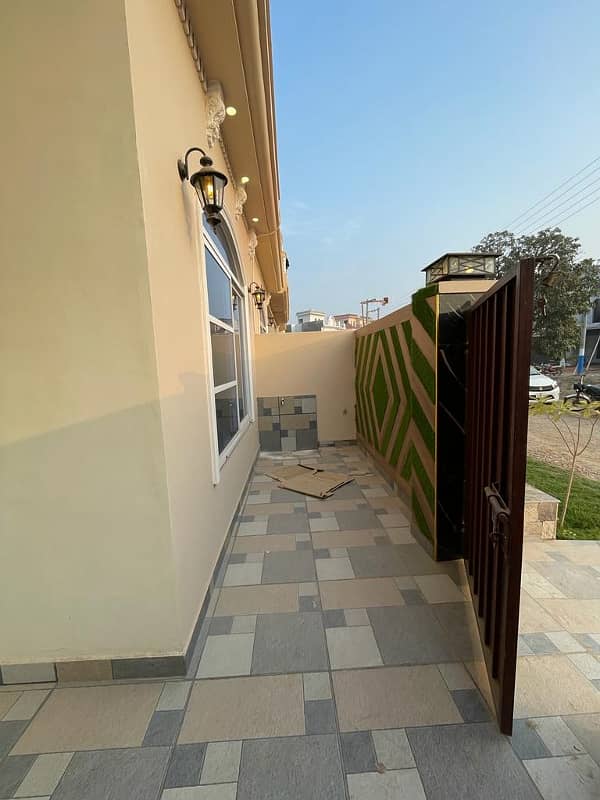 5 marla brand new house available for sale in Buch Vilas multan 3