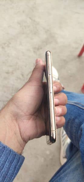 iPhone Xs PTA Proved 1