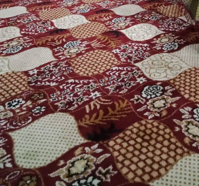 Afghani Carpet for Sale in very Good Condition. 0