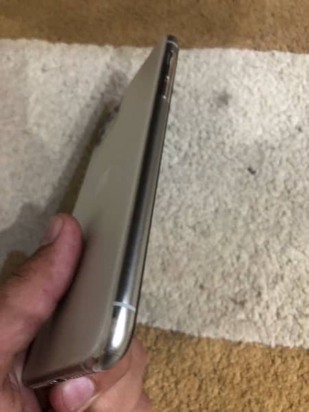 Apple iphone 11 pro max PTA approved 4