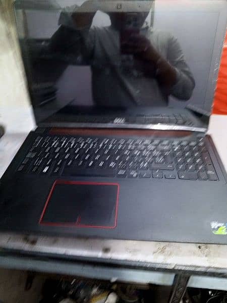 Dell gaming laptop i7 6th HQ 4