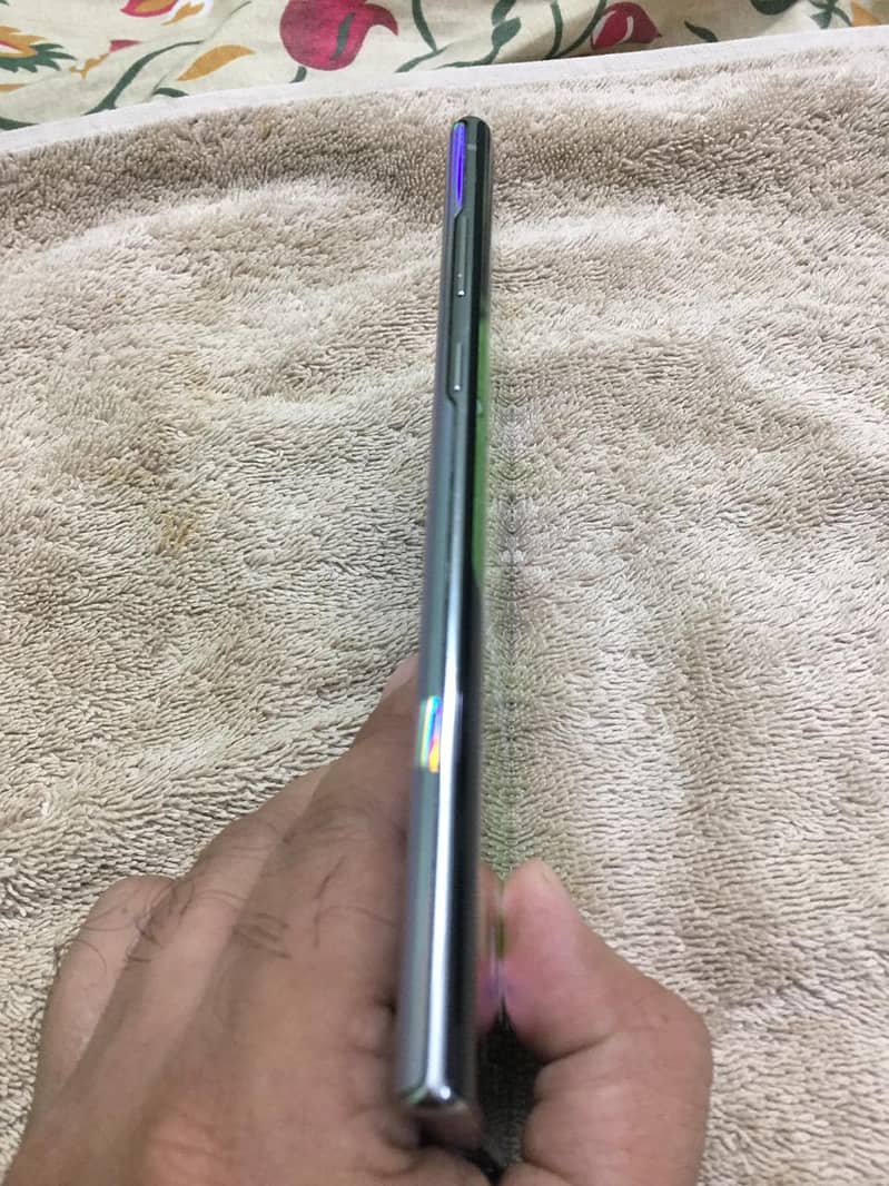 Samsung Note 10 Plus 11