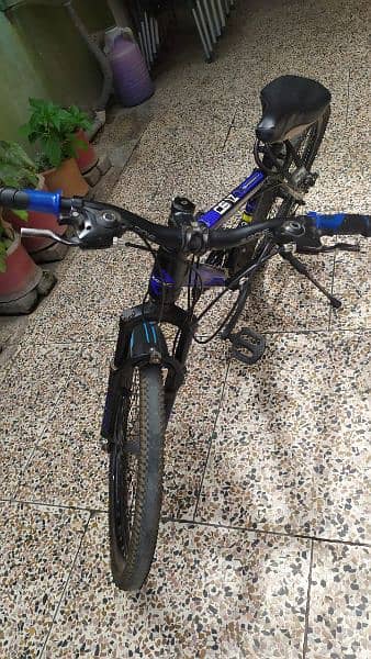 bycicle very good condition 2