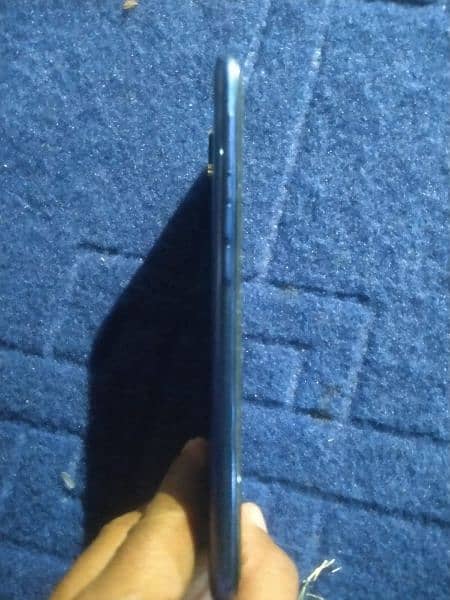 Oppo F11 for sale 4