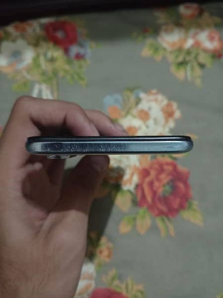 OPPO F15 (8 GB/ 128 GB) original set with full box and charger 4