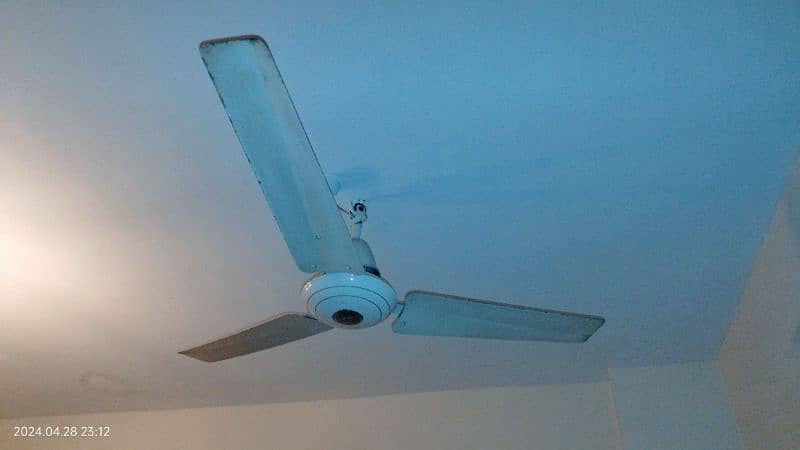 ceiling Fan for sale 0