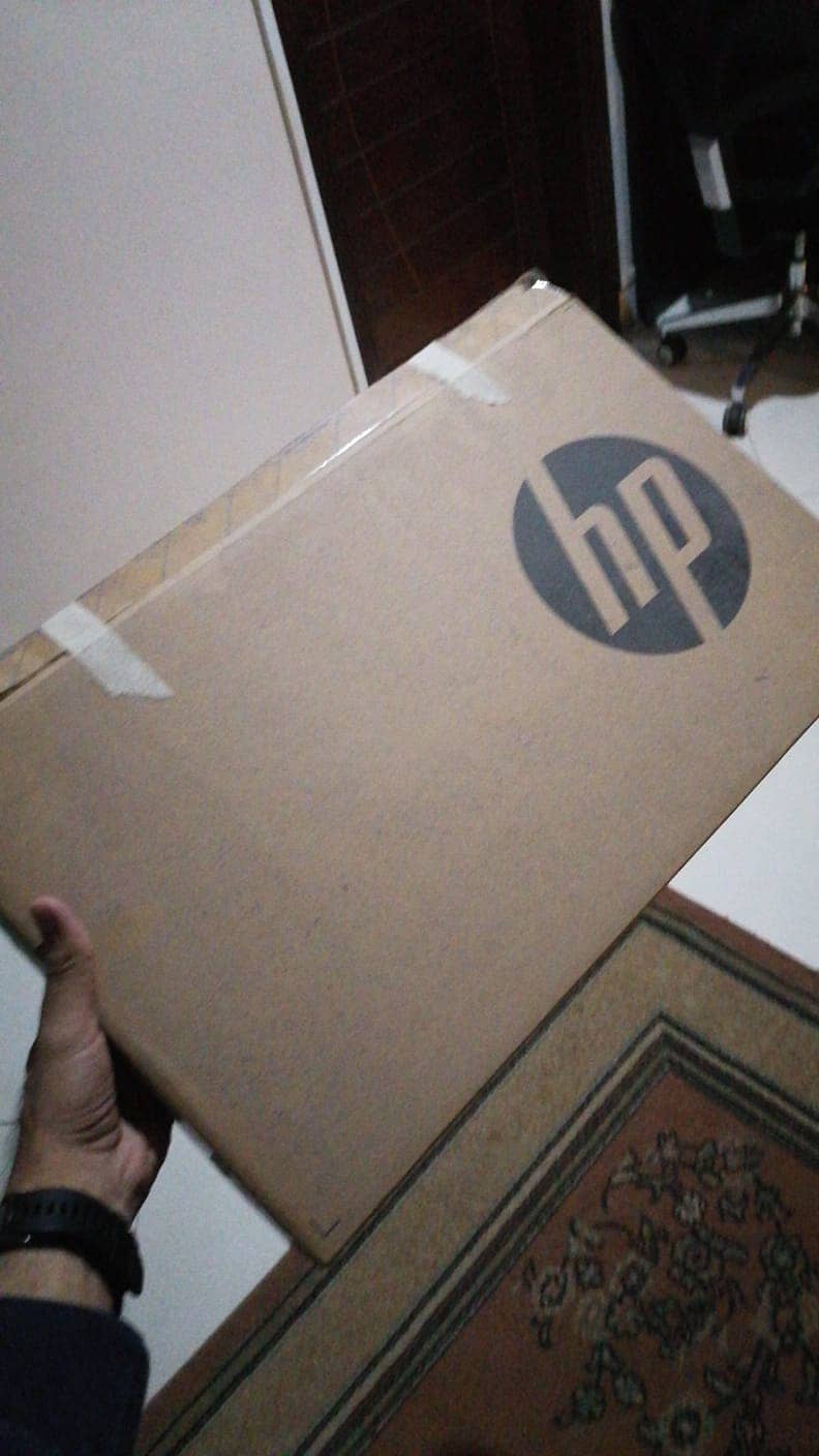 HP LAPTOP 15-bs0xx | 7th Generation core i7 | 16gb DDR 4 RAM 14