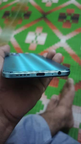 infinix not 11 condition 10 by 9 ,,/6 128 gb 7