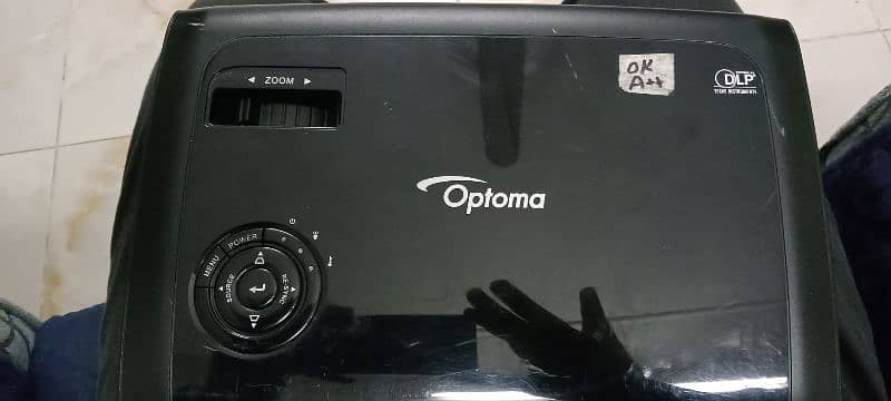 optoma projector full HD quality branded lot item WhatsApp 03000743532 3