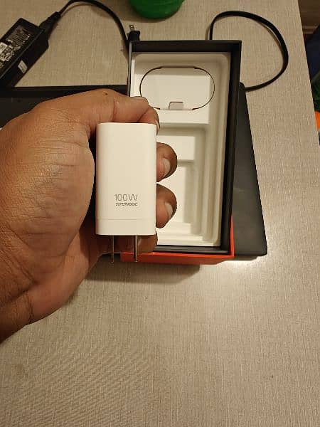 OnePlus 11 5G 1