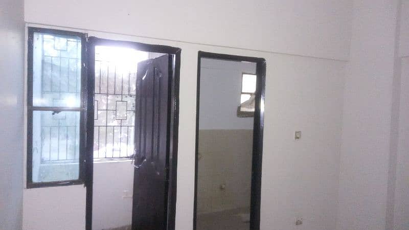 2 bed DD flat available for rent near airport wireless gate 2