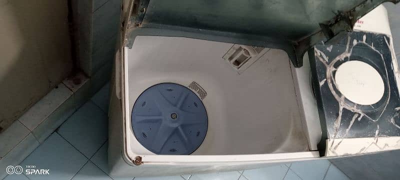 Dawlance Washing Machine twin Tub 1