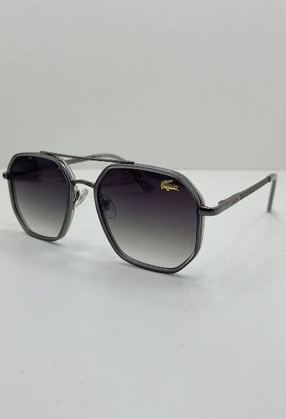 Brand frame sun glasses 4