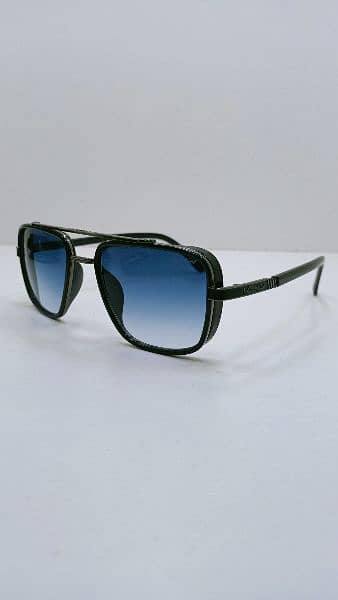 Brand frame sun glasses 12