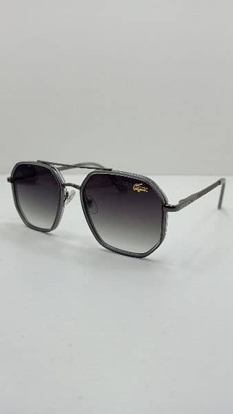 Brand frame sun glasses 14