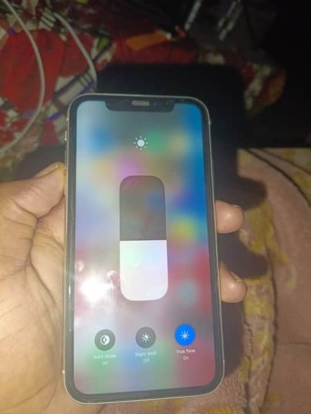 iphone xr for sale lush conditionPTA approved 64gb price 78k 4