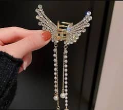 Butterfly design zircon hair calw with long chain
