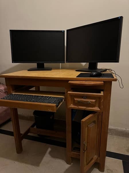 Computer Table 100% Dyar wood 3