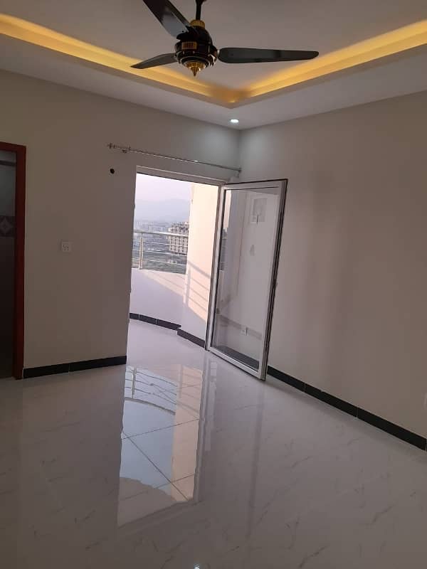 Beautiful 3 Bed Apartment For Sale In Heart Of Islamabad, Capital Residencia E 11 14