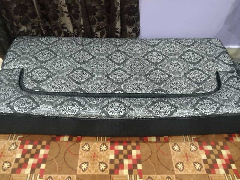 urgent sale 5 seater sofa set and sofa cum bed 4