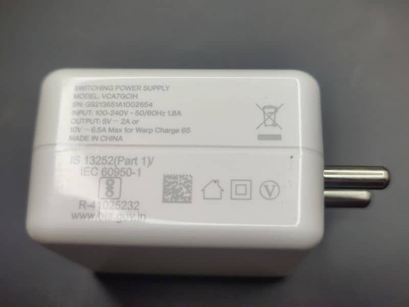 Oneplus 100%original charger 10