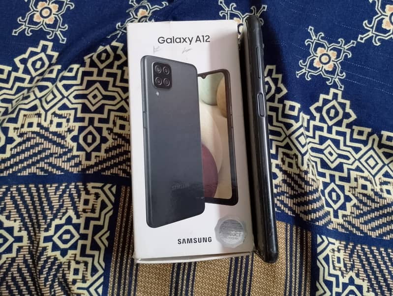 Samsung A12, Cheap and good condition with box 1