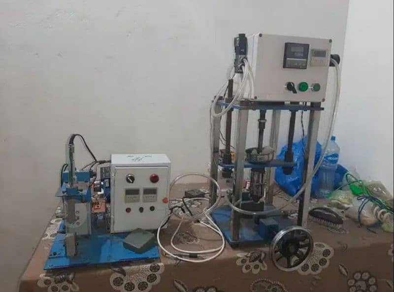 Charging Cable making Molding & Soldering Machine with 3 Dies 0