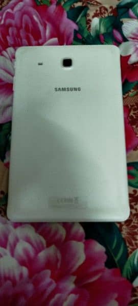 Samsung galaxy tab E 0