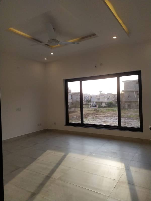 Kanal Corner House Available For Sale In Dha Phase 2 Islamabad 16