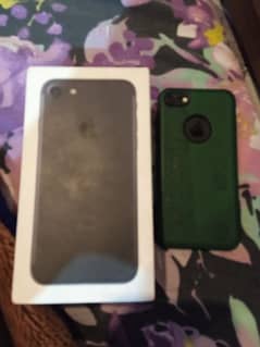 iphone 7 32gb pta approved with box