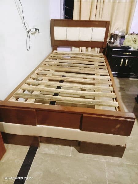 wooden beds 6