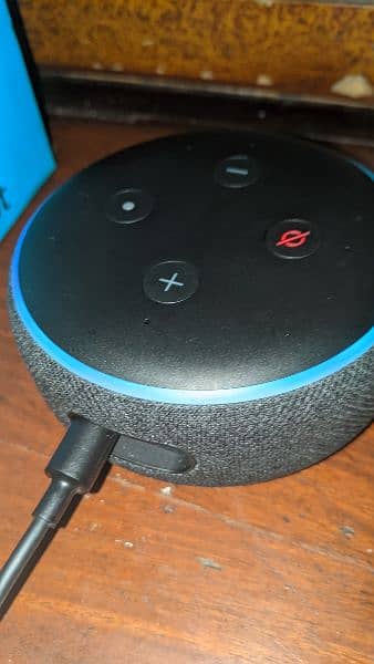 echo dot 3rd gerenation new condition 6