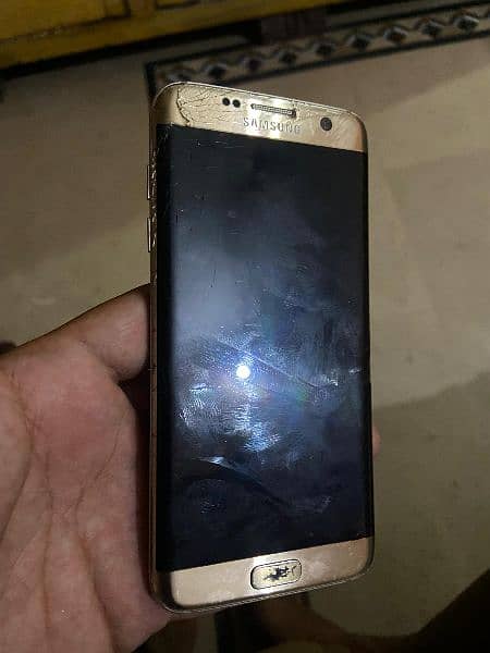 Samsung s7edge 4/64gb non pta doted crack 6