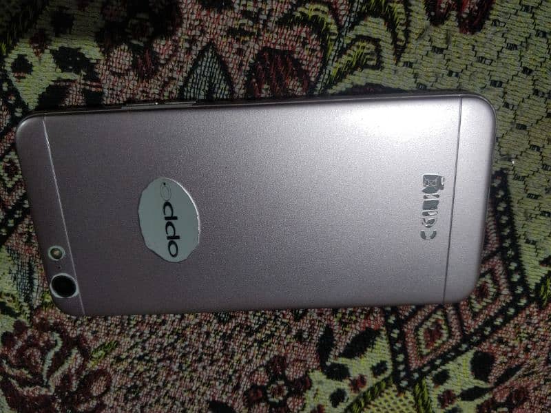 Oppo A57 3/32 used in good condition 0