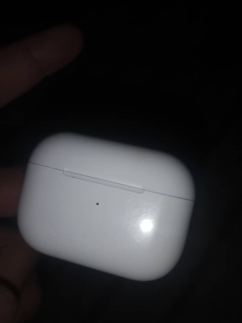 Apple Airpods pro 4