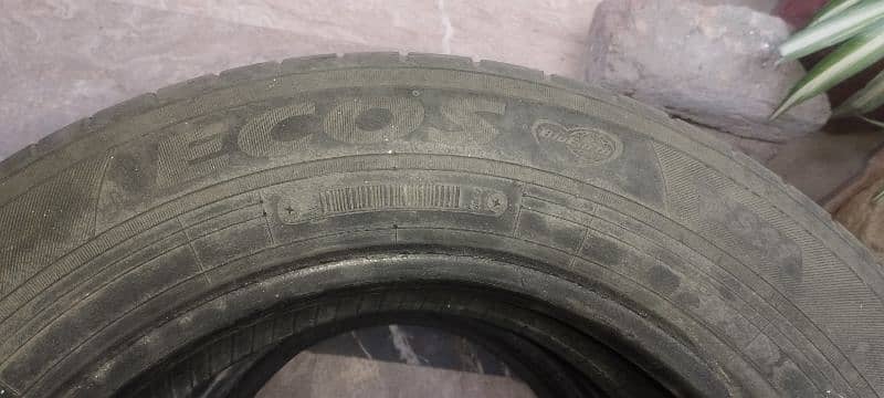 Old Tyres, 14" 2