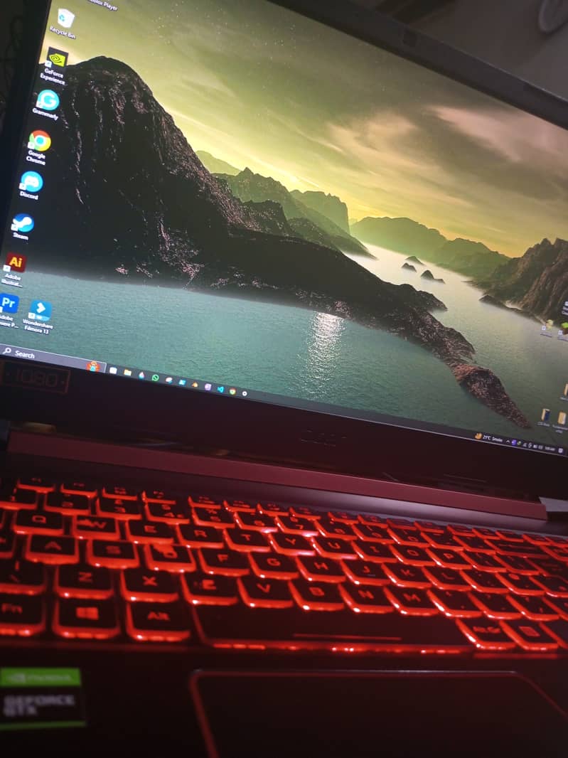 Acer Nitro 5 Gaming Laptop 4