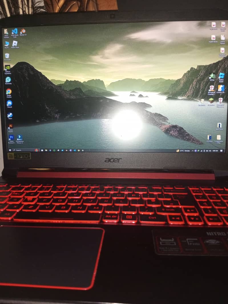 Acer Nitro 5 Gaming Laptop 8