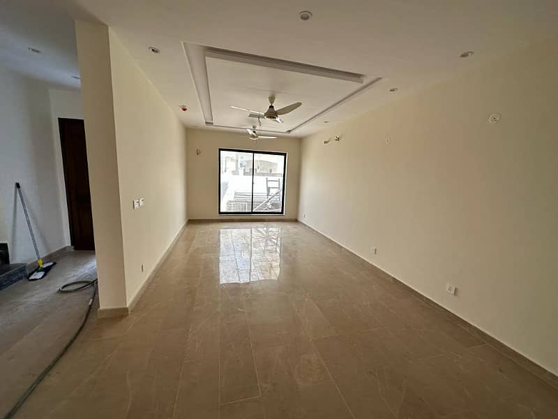 8 Marla House for Rent in Dha Rahbar Sector 1 Block A 18