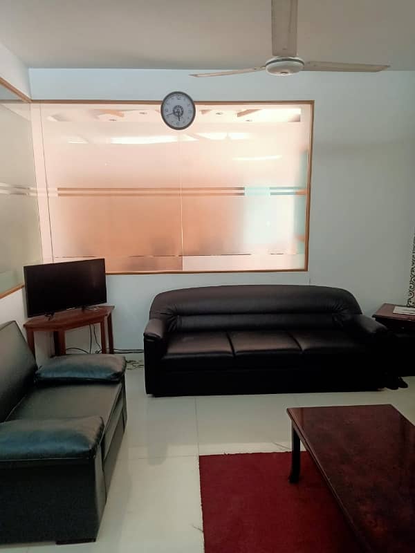 PHASE 6 VIP LAVISH FURNISHED OFFICE FOR RENT 24/7 TIME WITH LIFT GENERATOR 20