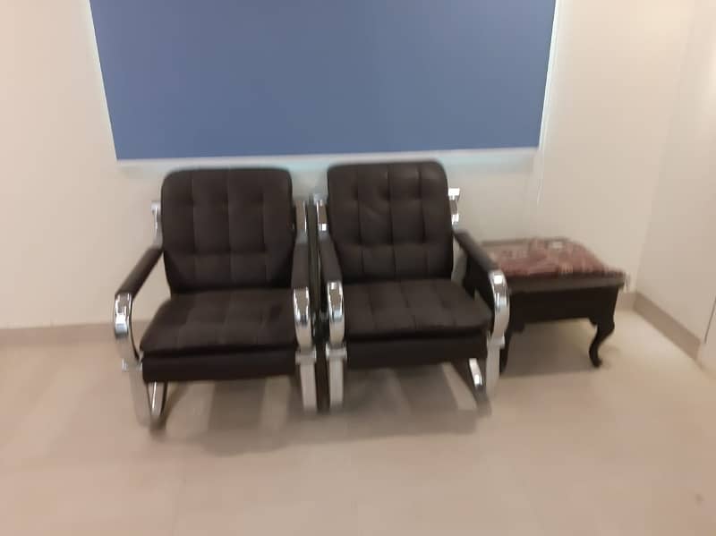 PHASE 6 VIP LAVISH FURNISHED OFFICE FOR RENT 24/7 TIME WITH LIFT GENERATOR 29