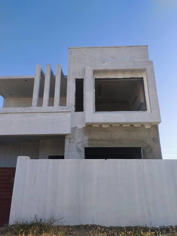 272 Sqyd Gray structure villa available for sell in Bahria Town Karachi 3