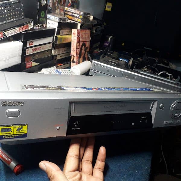 Sony vcr excellent condition 100%ok 1