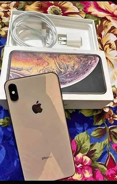 Xs Max 256 GB Golden colour With Original Box & Charger 0