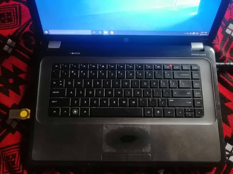 HP PAVILION G SERIES LAPTOP FOR SALE IN VERY GOOD CONDITION 1